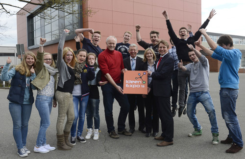 IHK unterstützt Besuch der IdeenExpo 2013 mit Fahrtkostenzuschuss IHK unterstützt Besuch der IdeenExpo 2013 mit Fahrtkostenzuschuss