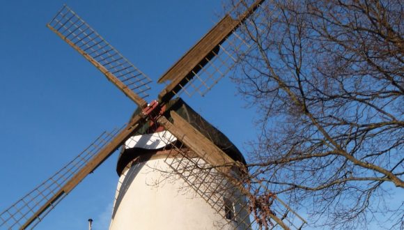 Kathrin Wahlmann in Glandorf: SPD wirbt um Unterstützung für Windmühle Kathrin Wahlmann in Glandorf: SPD wirbt um Unterstützung für Windmühle